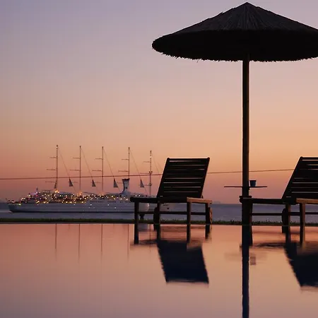 Koulas - Red Ξενοδοχείο με διαμερίσματα 3*