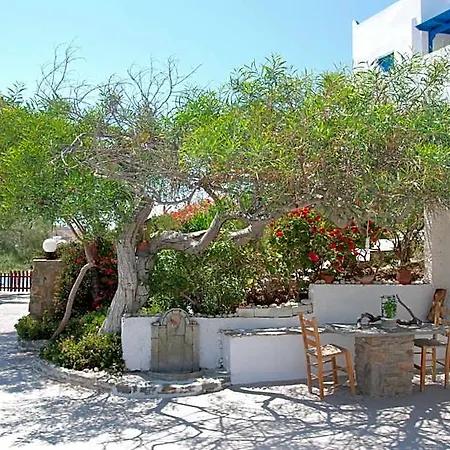 Koulas - Red Agios Prokopios (Naxos)
