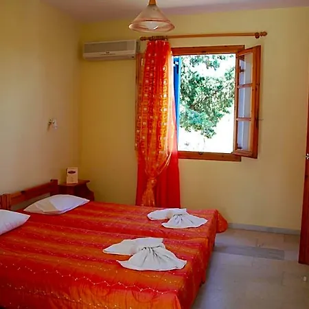 Aparthotel Koulas - Red Agios Prokopios (Naxos)