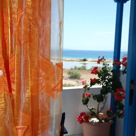 Koulas - Red
