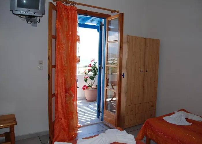 Koulas - Red Aparthotel Agios Prokopios (Naxos)